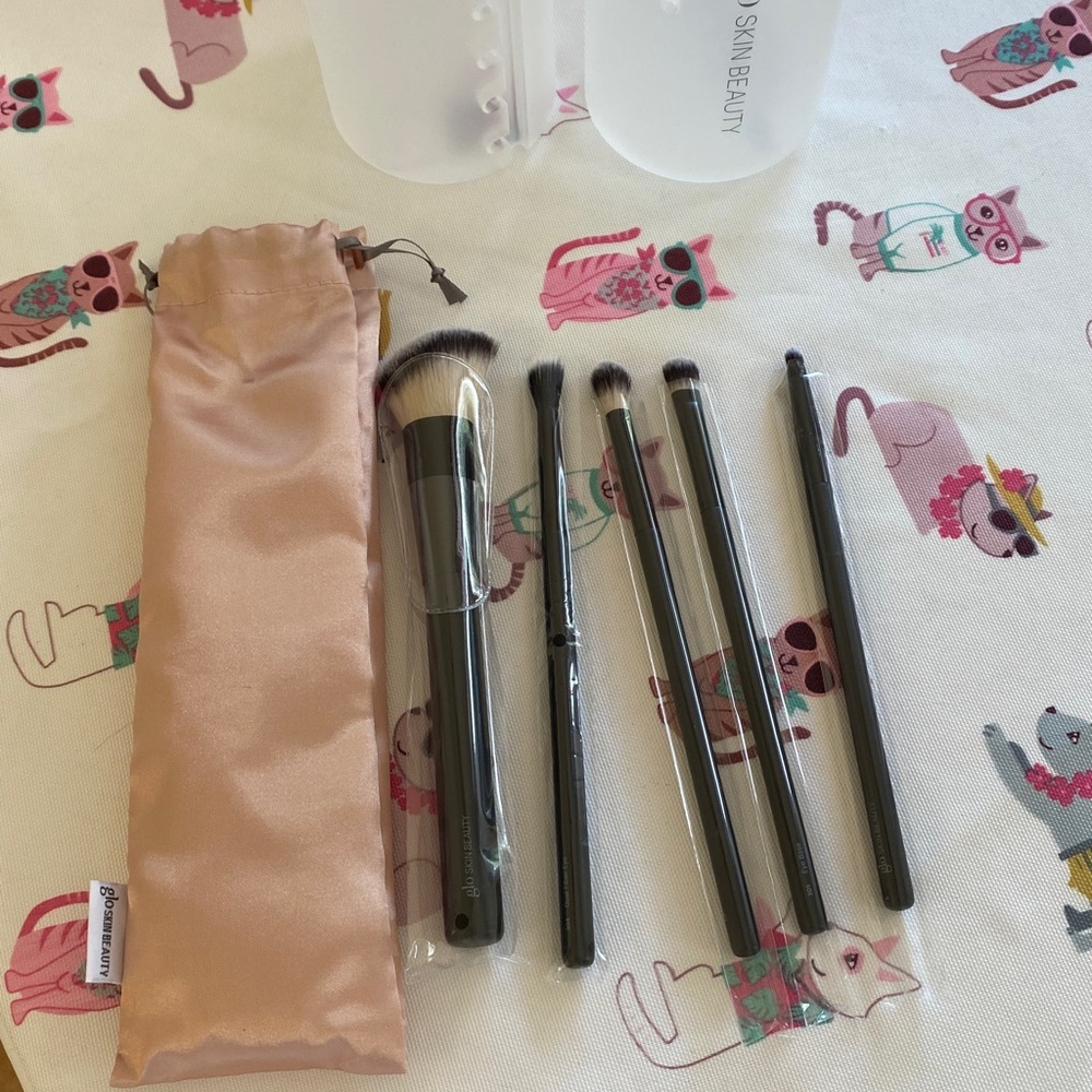 Glo Skin Beauty - Makeup Brush Set - 5 Piece